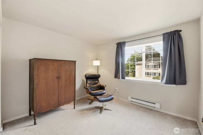 Property photo for 12404 E Gibson Road #H301, Everett photo 11