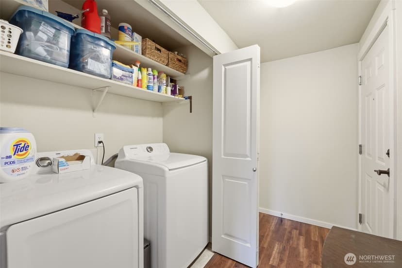 Property photo for 12404 E Gibson Road #H301, Everett photo 21