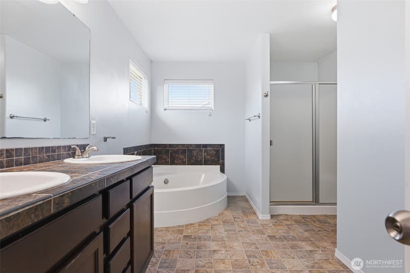 Property photo for 1335 E 51st Street, Tacoma photo 16