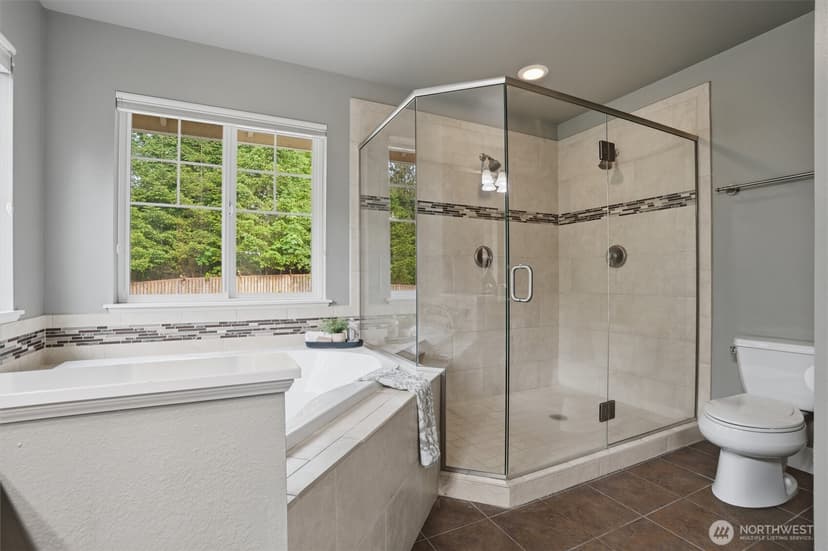 Property photo for 2223 Long Lake Road SE, Port Orchard photo 22