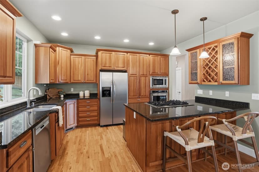 Property photo for 2223 Long Lake Road SE, Port Orchard photo 12