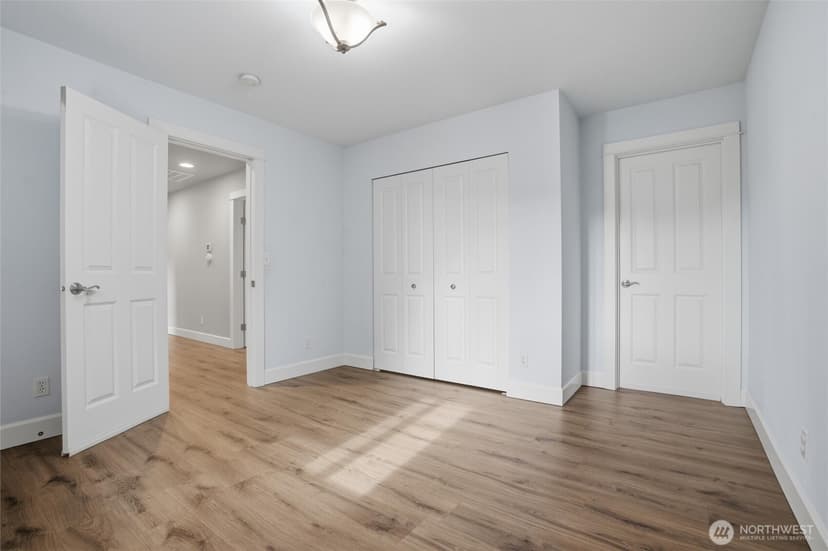 Property photo for 2223 Long Lake Road SE, Port Orchard photo 17