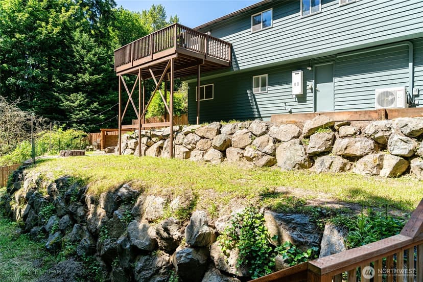 Property photo for 23621 36th Place W, Brier photo 33