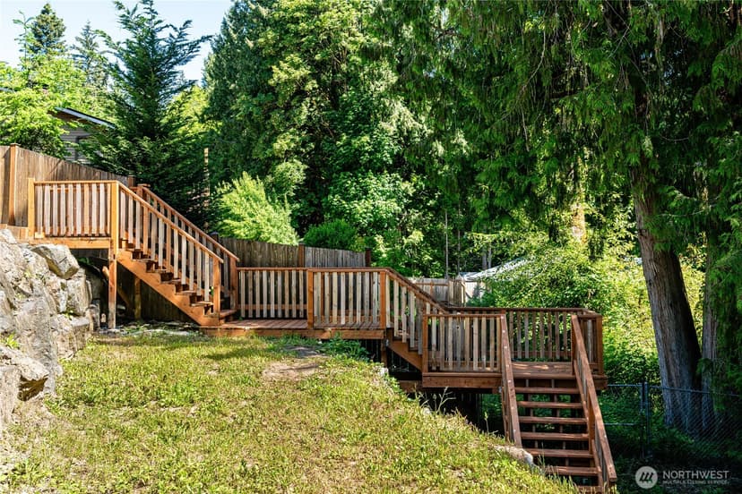 Property photo for 23621 36th Place W, Brier photo 34