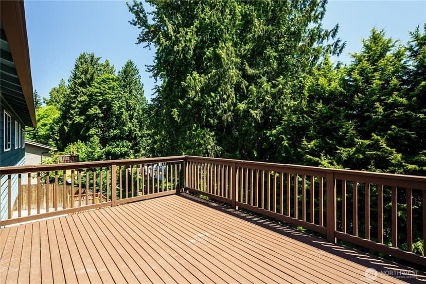 Property photo for 23621 36th Place W, Brier photo 28