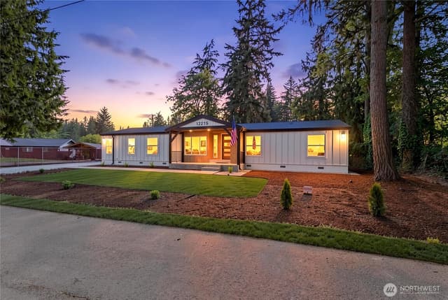 Property photo for 12215 58th Avenue E, Puyallup photo 2