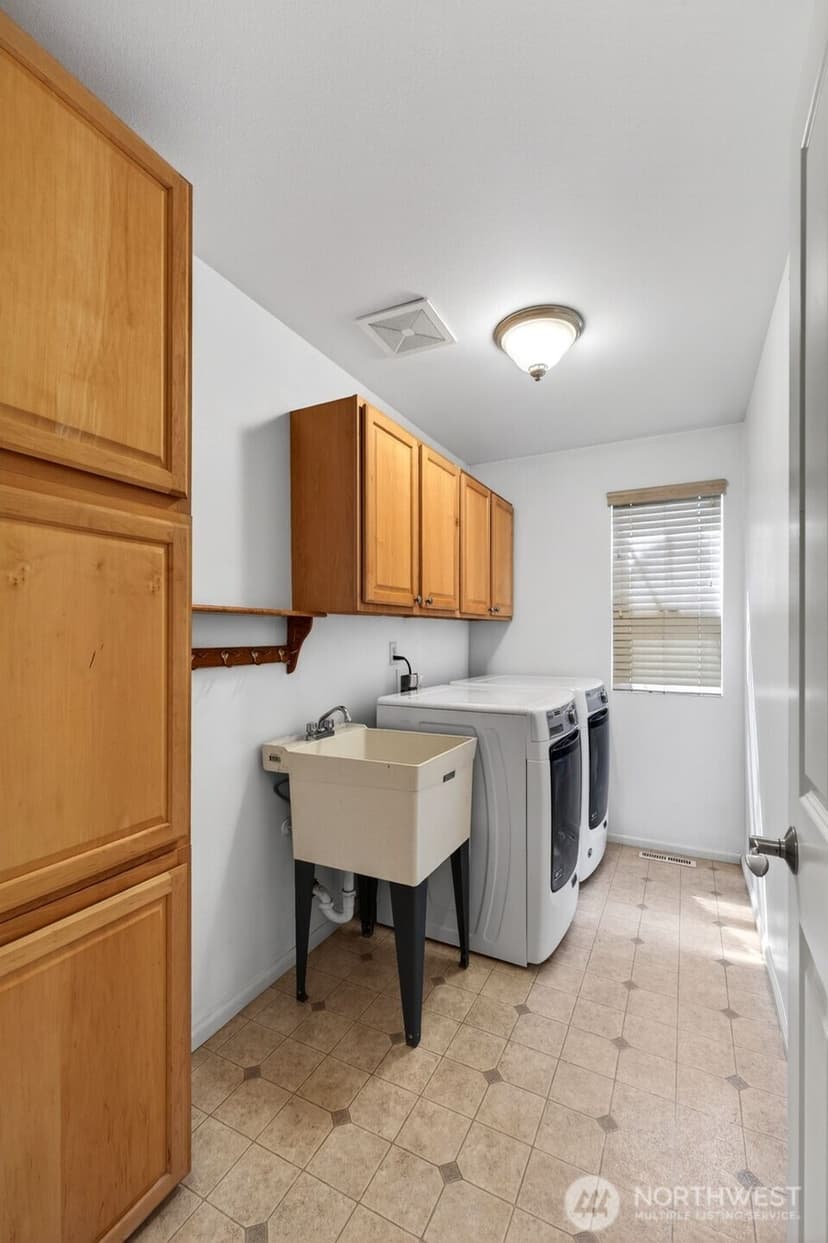 Property photo for 5836 Marshall Place SE, Auburn photo 17