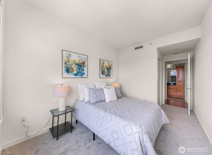 Property photo for 2607 Western Avenue #1203, Seattle photo 26