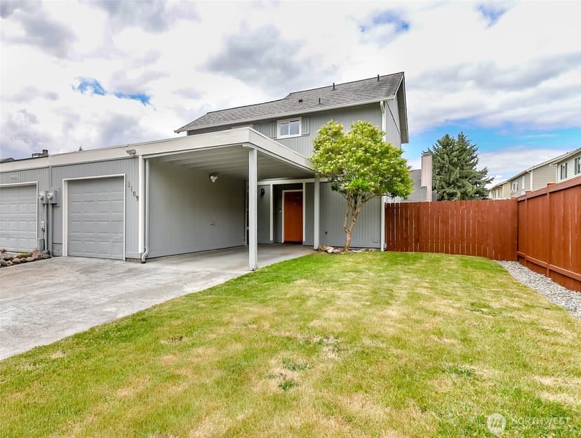 Property photo for 3109 L Street NE, Auburn