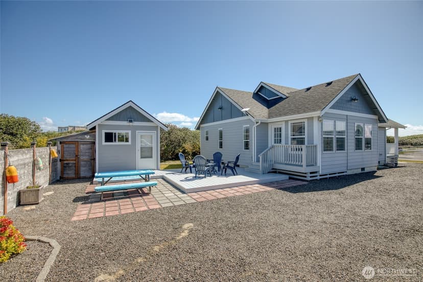 Property photo for 1085 Fairwood Drive SW, Ocean Shores photo 3