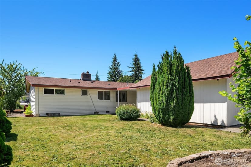 Property photo for 16022 11th Avenue SW, Burien photo 26