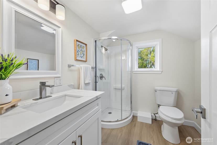 Property photo for 331 NE 53rd Street, Seattle photo 24