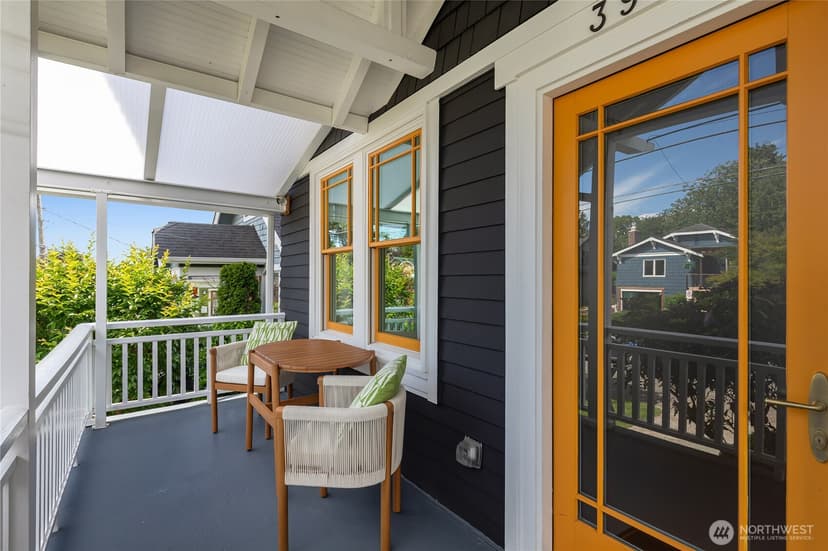 Property photo for 3929 Ashworth Avenue N, Seattle photo 2