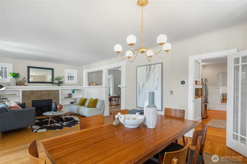 Property photo for 3929 Ashworth Avenue N, Seattle photo 7