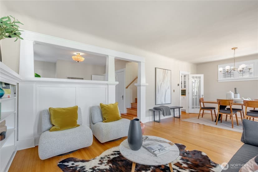 Property photo for 3929 Ashworth Avenue N, Seattle photo 6