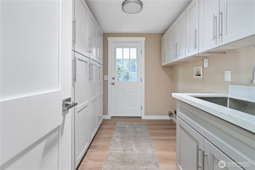 Property photo for 17138 117th Court NE, Bothell photo 18