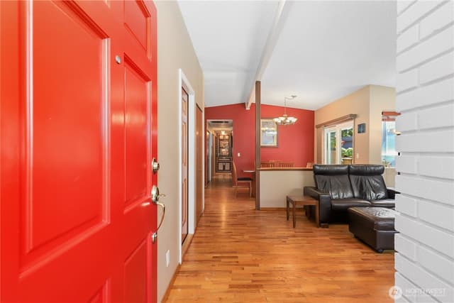Property photo for 4718 48th Avenue SW, Seattle photo 5