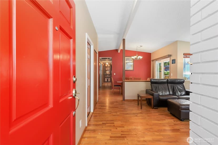 Property photo for 4718 48th Avenue SW, Seattle photo 5