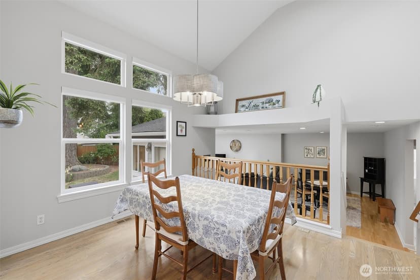 Property photo for 17747 89th Court NE, Bothell photo 8