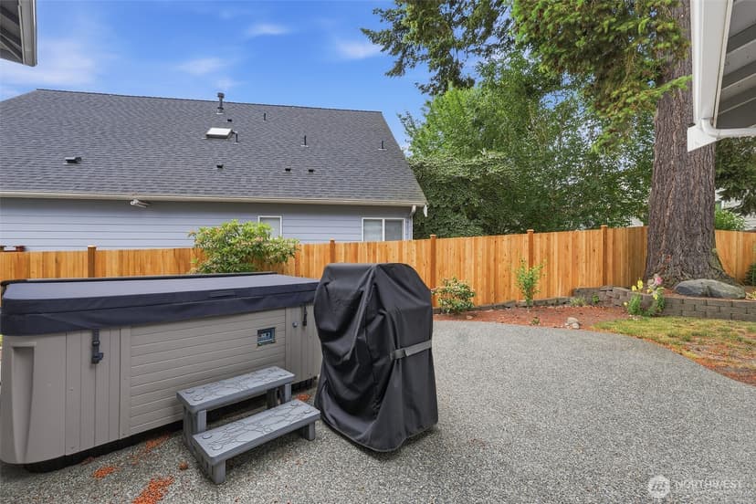 Property photo for 17747 89th Court NE, Bothell photo 15