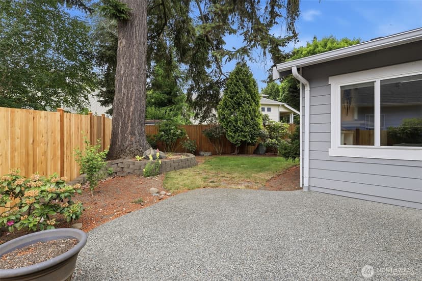 Property photo for 17747 89th Court NE, Bothell photo 16