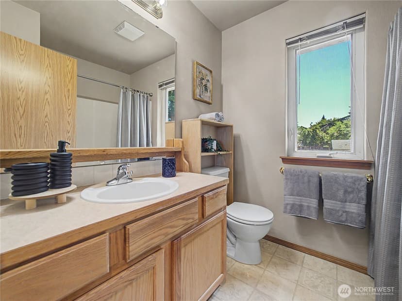 Property photo for 1613 Morris Avenue S, Renton photo 19