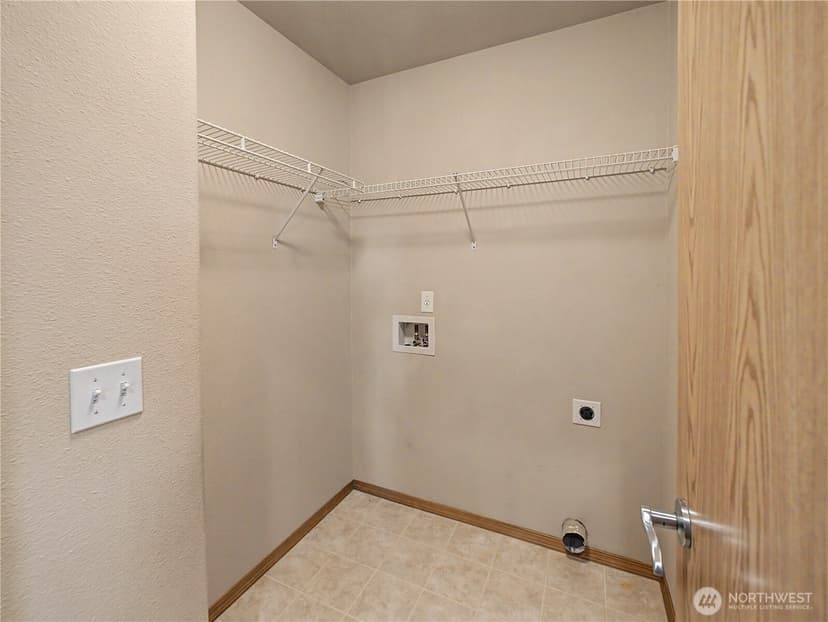 Property photo for 1613 Morris Avenue S, Renton photo 25