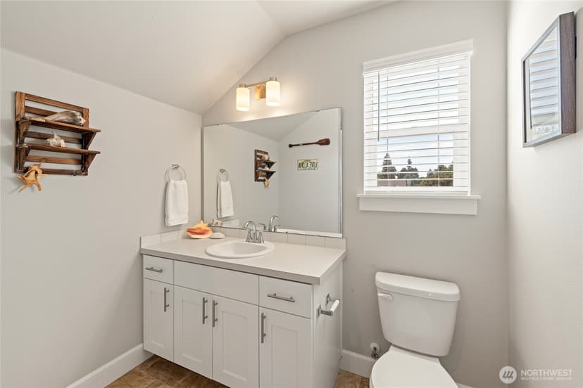 Property photo for 21812 SE 270th Street, Maple Valley photo 31