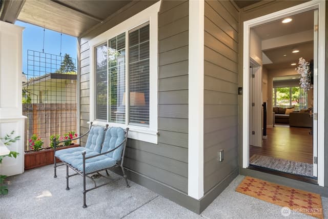 Property photo for 21812 SE 270th Street, Maple Valley photo 3