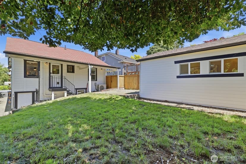 Property photo for 4809 SW Findlay Street, Seattle photo 35