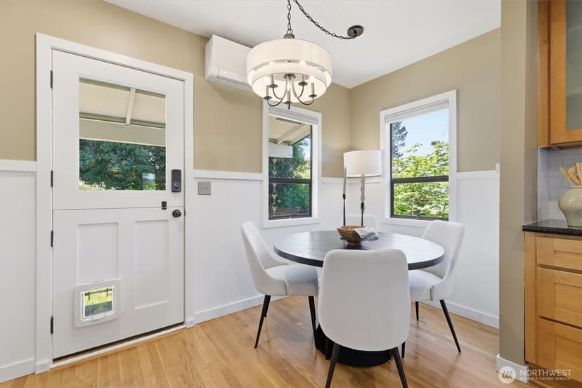 Property photo for 4809 SW Findlay Street, Seattle photo 17