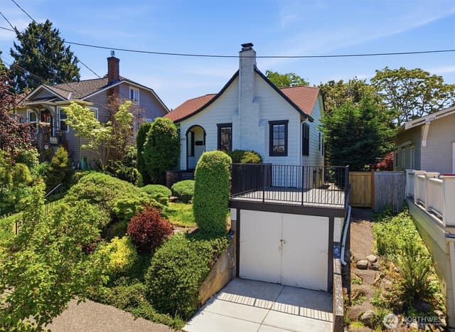 Property photo for 4809 SW Findlay Street, Seattle
