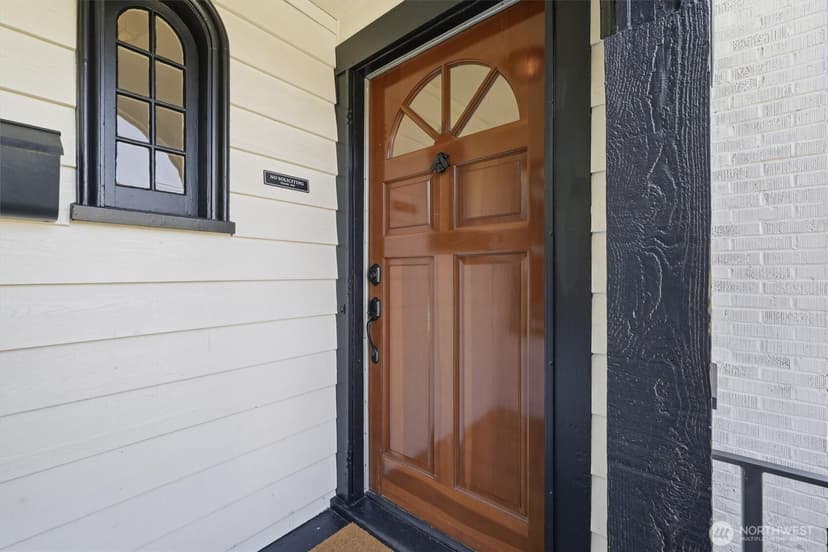 Property photo for 4809 SW Findlay Street, Seattle photo 6