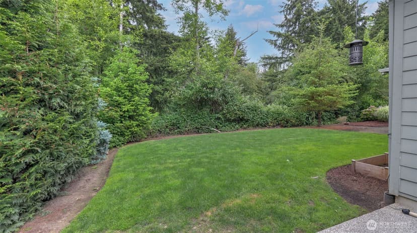 Property photo for 221 Shadow Avenue NE, Renton photo 27