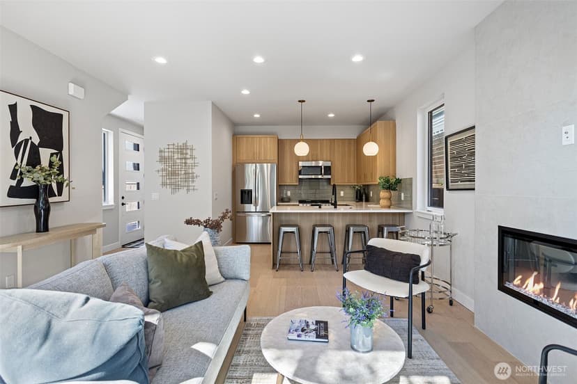Property photo for 4114 NE 60th Street, Seattle photo 11
