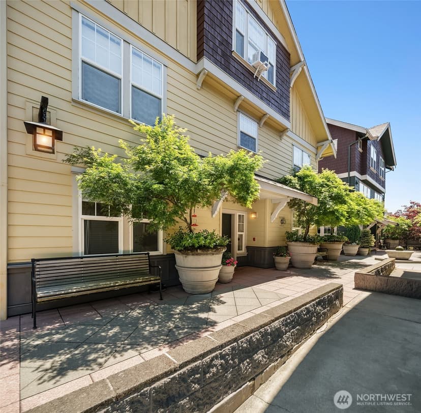 Property photo for 5430 California Avenue SW #4A, Seattle photo 8