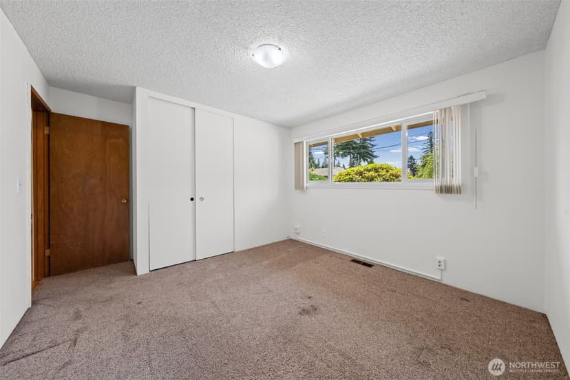 Property photo for 18314 44th Avenue S, SeaTac photo 12