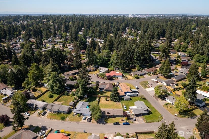 Property photo for 2619 SW 332nd Place, Federal Way photo 19