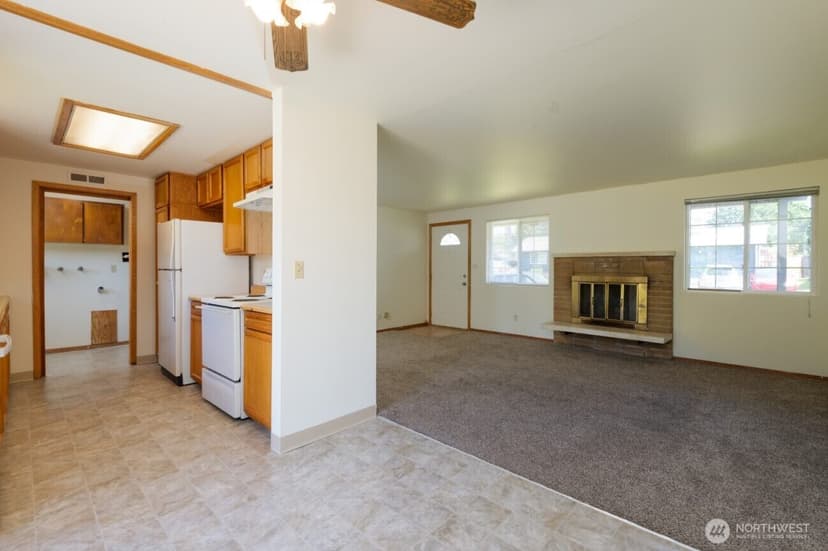 Property photo for 2619 SW 332nd Place, Federal Way photo 8