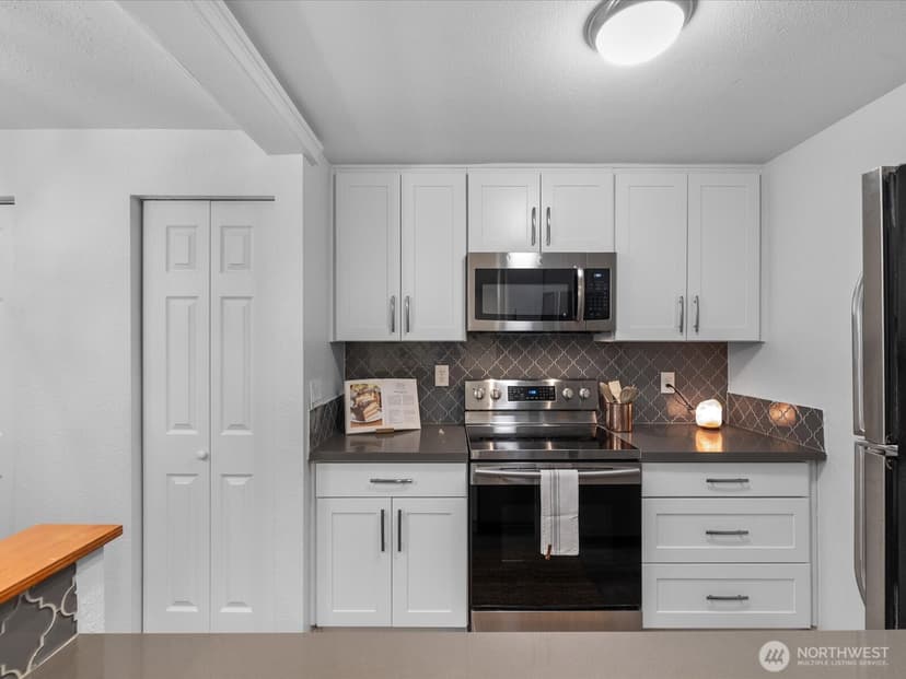 Property photo for 7205 224th Street SW #M2, Edmonds photo 6