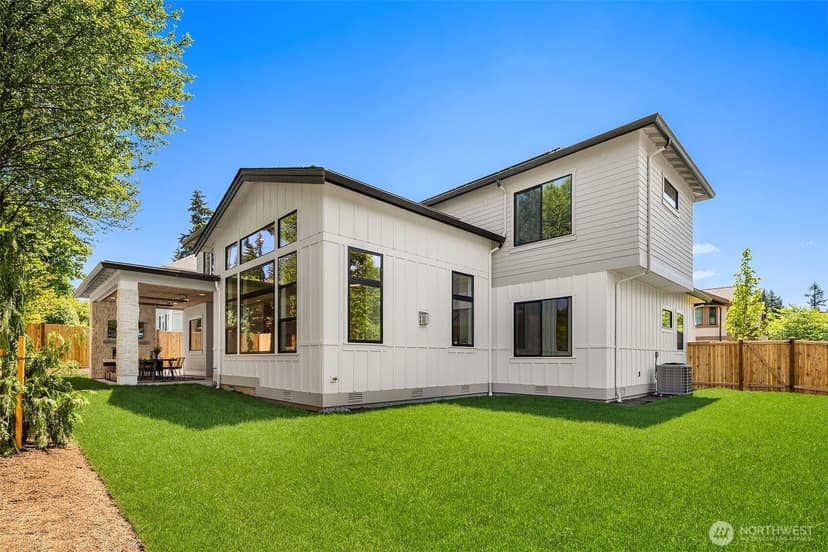 Property photo for 12606 NE 102nd Place, Kirkland photo 30