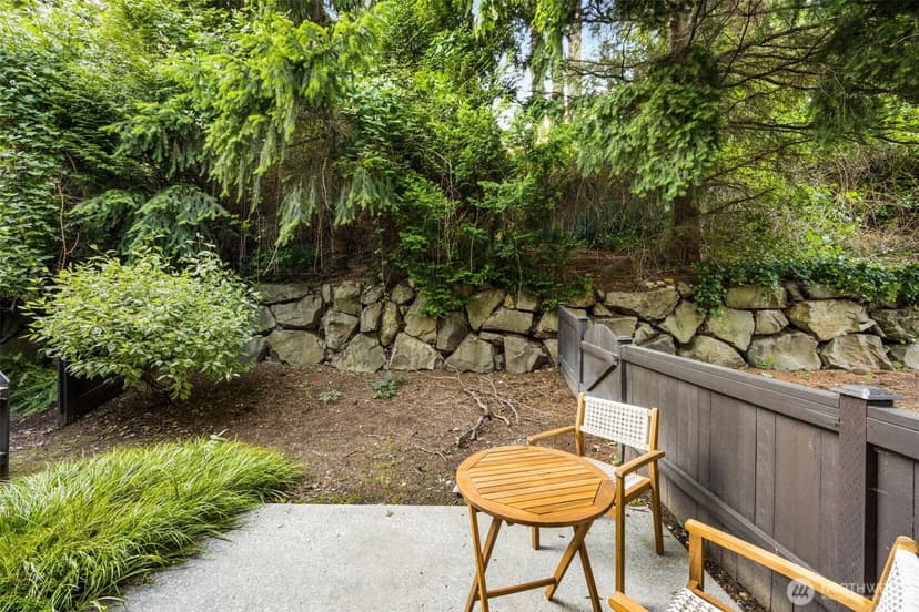 Property photo for 23300 SE Black Nugget Road #E6, Issaquah photo 21