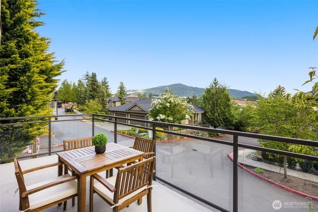 Property photo for 23300 SE Black Nugget Road #E6, Issaquah photo 5