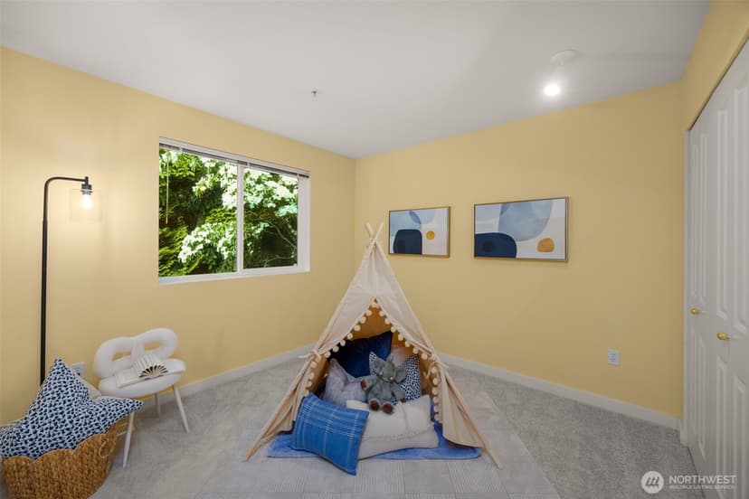 Property photo for 23300 SE Black Nugget Road #E6, Issaquah photo 14