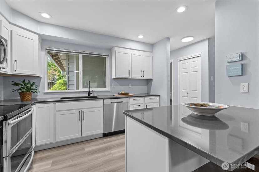 Property photo for 5730 14th Drive W #B, Everett photo 6