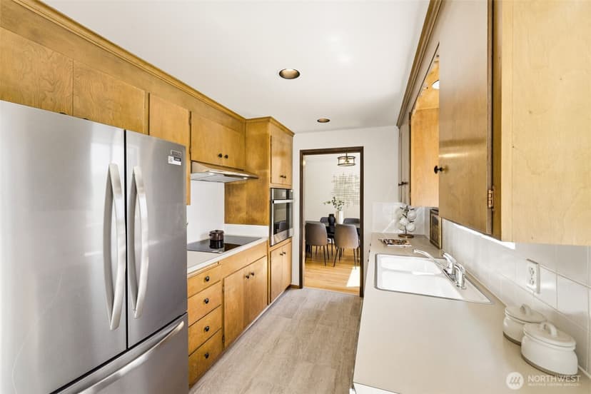 Property photo for 19906 83rd Place W, Edmonds photo 6