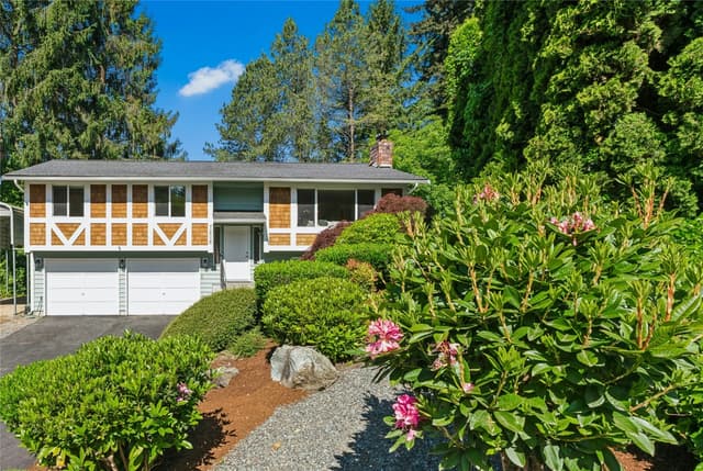 Property photo for 7208 Marwood Place, Woodinville photo 2