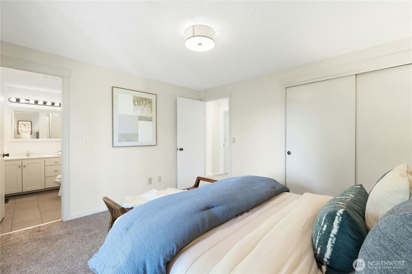 Property photo for 7208 Marwood Place, Woodinville photo 13