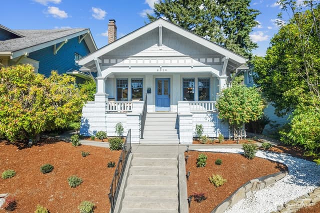 Property photo for 6314 19th Avenue NE, Seattle photo 2