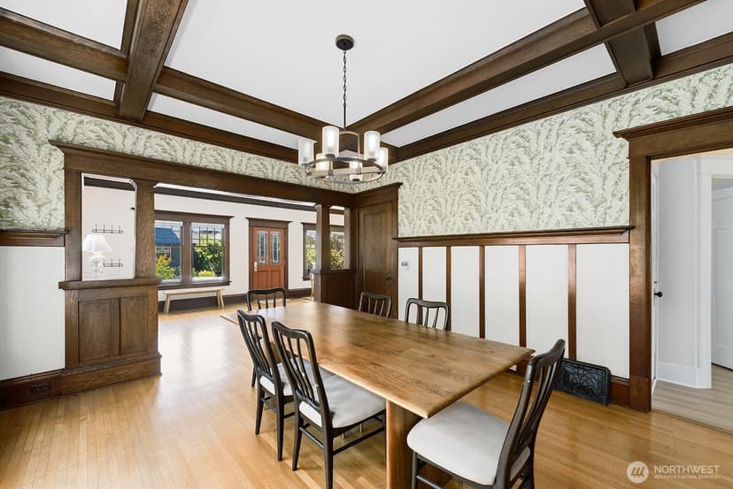 Property photo for 6314 19th Avenue NE, Seattle photo 10